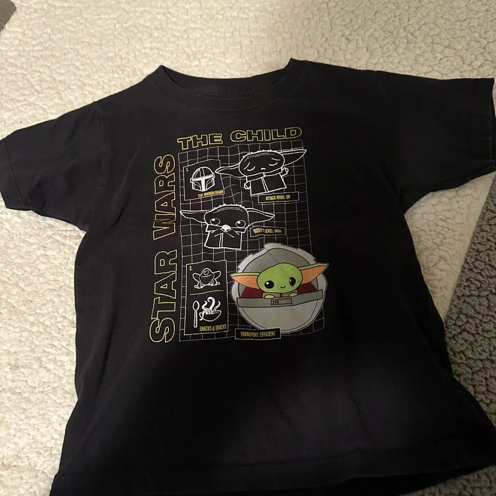 T-Shirts - Picture 3 of 14